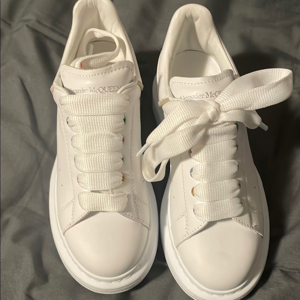 Alexander McQueen White Sneakers Sleek Minimalist Design